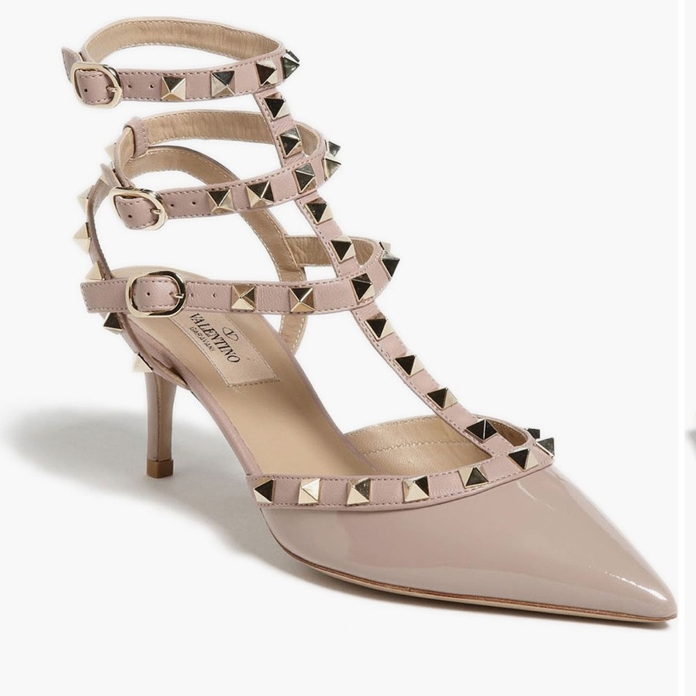BRAND NEW! Valentino pyramid stud leather pump. NEVER BEEN WORN!!
